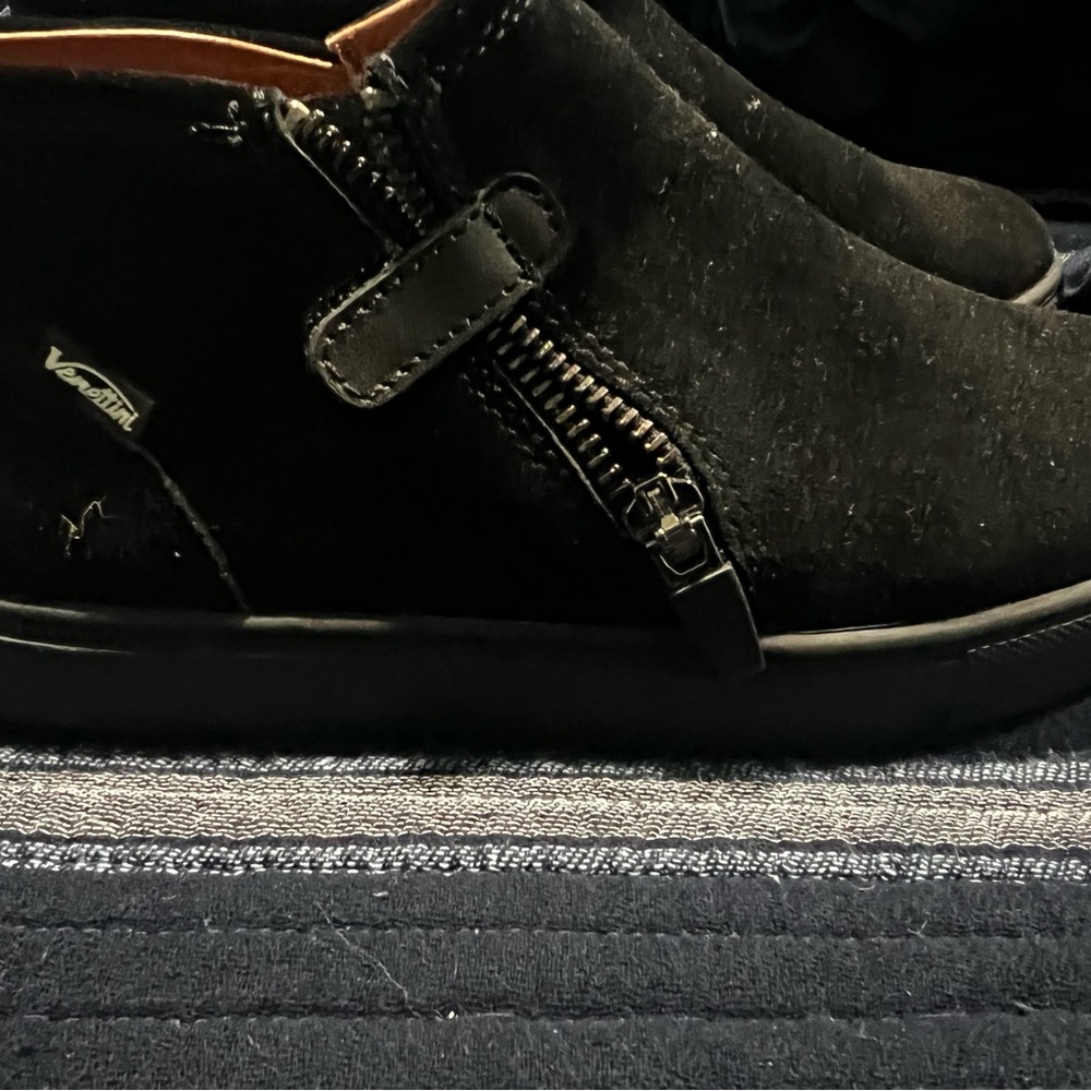 Venettini size 2.5 black never used - Picture 8 of 8